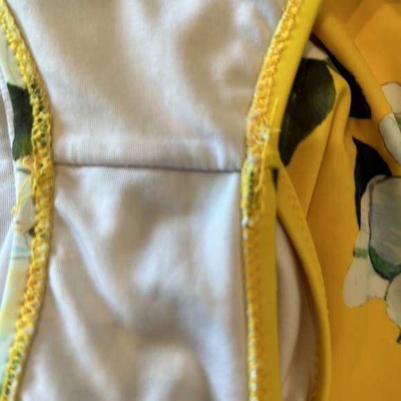 Cupshe Sunny Yellow Floral Print Lace-Up One-Piece Swimsuit Size Medium - Picture 7 of 11